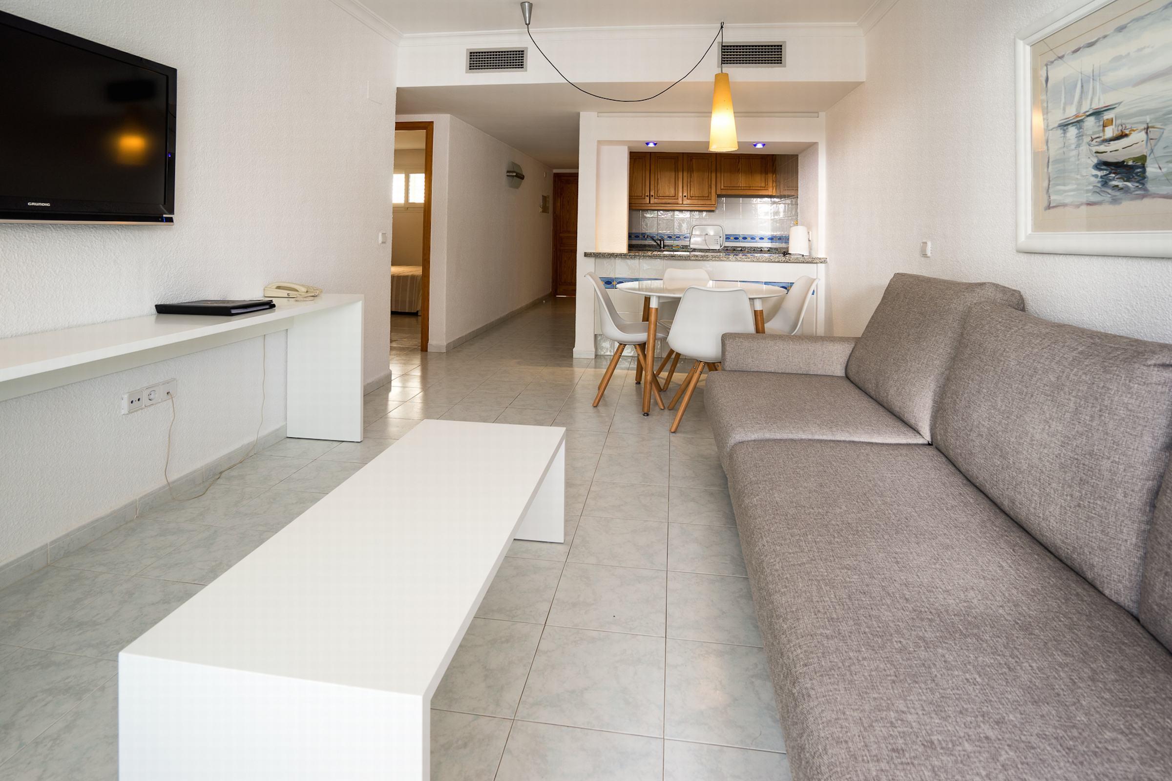 Aparthotel Duquesa Playa Santa Eulària des Riu Kültér fotó
