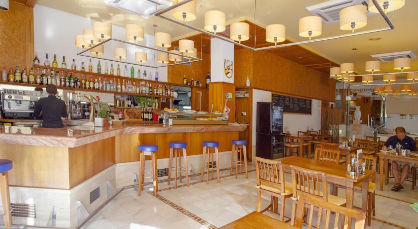 Aparthotel Duquesa Playa Santa Eulària des Riu Kültér fotó